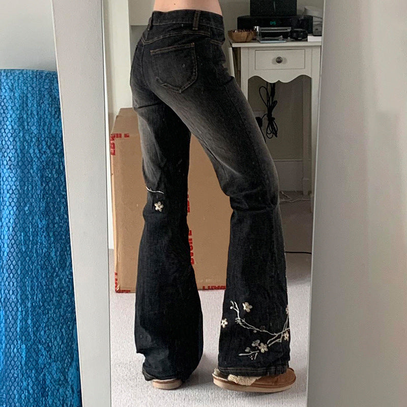 Ladies' Retro Slim Fit And Slimming Plant Embroidery Low Waisted Jeans
