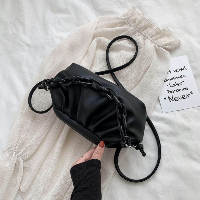 Versatile one shoulder slug fashion cloud bag