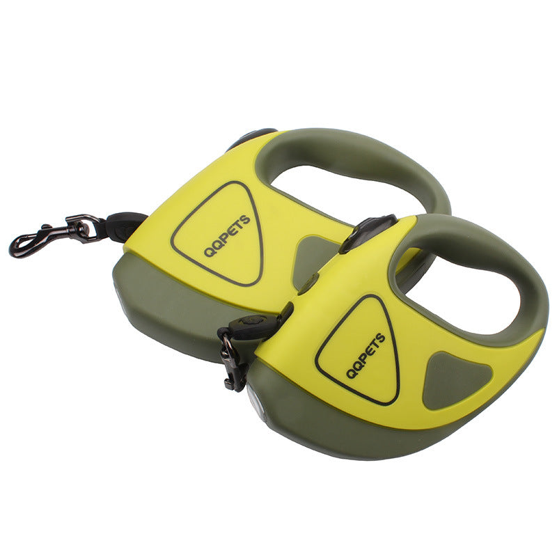 A new type of retractable traction rope for walking dog tractor with light