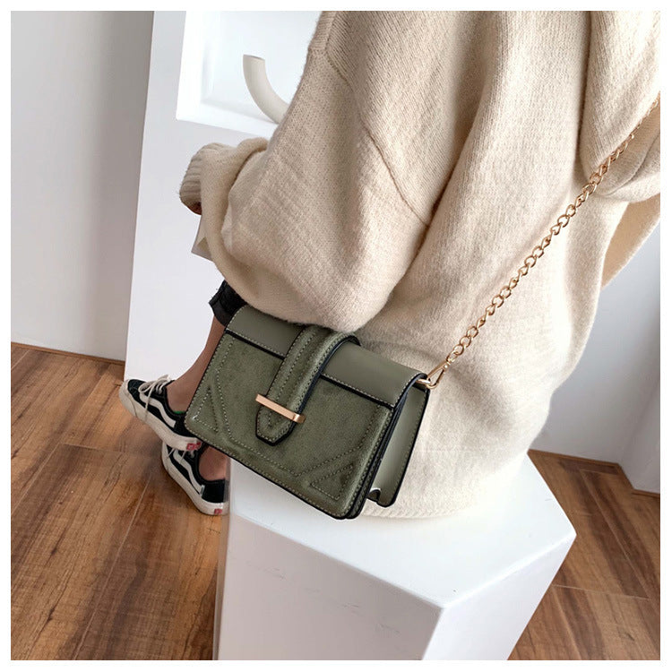 Shoulder chain bag