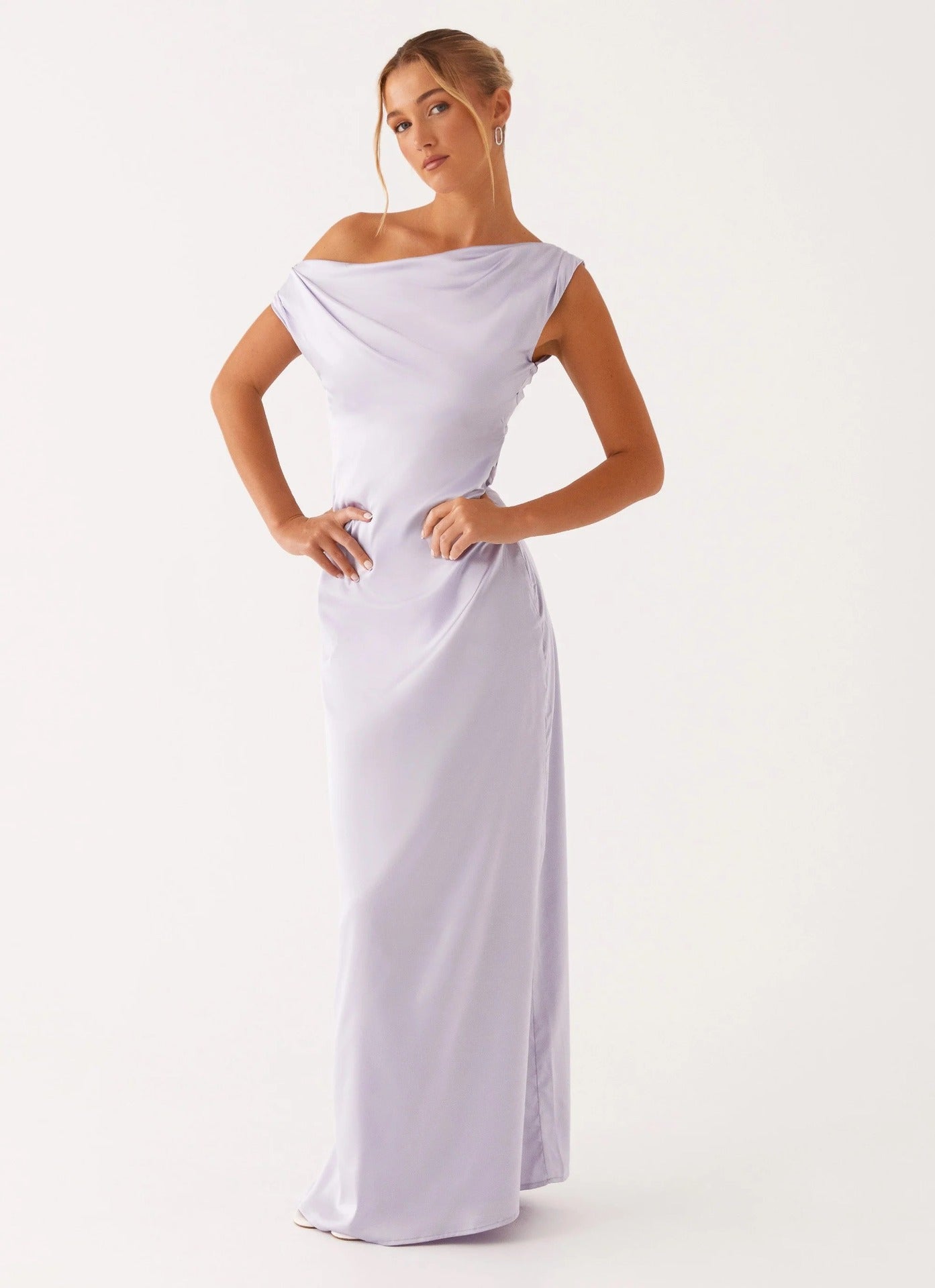 New Solid-color Asymmetrical Neckline Pleated Long Dress