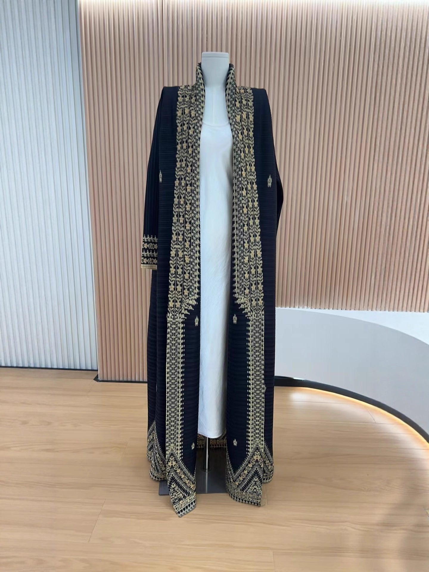 Women's Pleated Robe Printed Shawl Cardigan