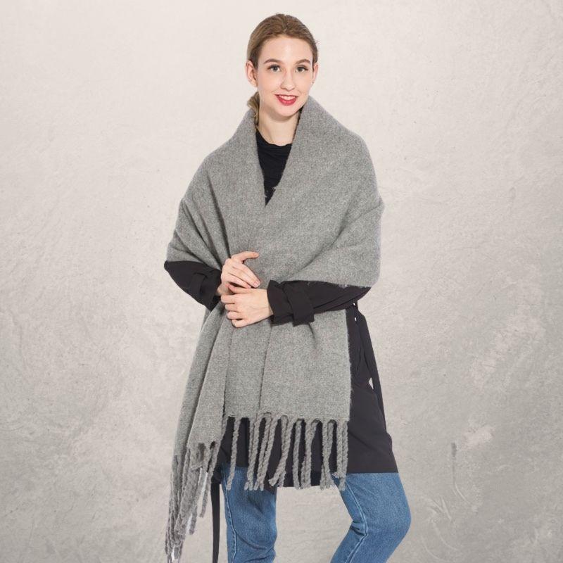Autumn and winter scarf warm tassel ladies