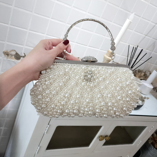 Banquet Pearl Cheongsam Crossover-clutch