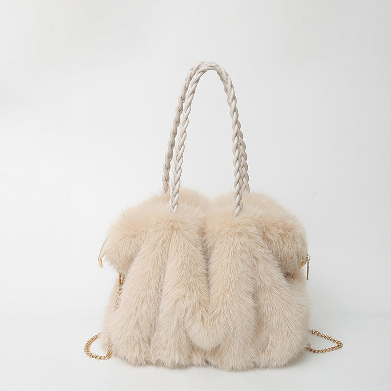 New Plush High-end Fashion Pleated Faux Fox Fur Shoulder Bag