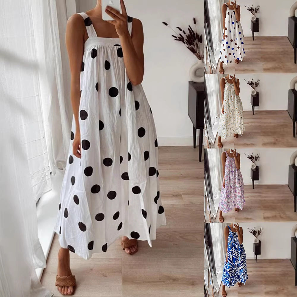 Casual Slip Dress With A Square Neckline And A Standard Digital Print