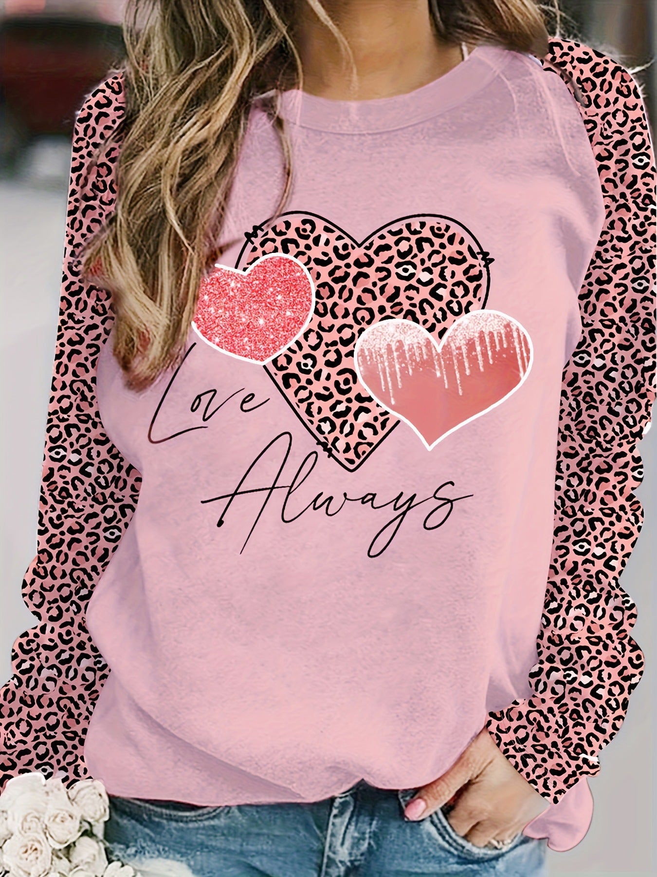 Plus Size Women's Printed Holiday Long Sleeve T-shirt