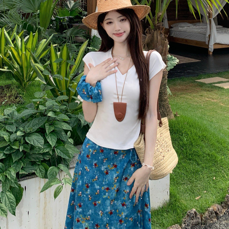 Fashionable V-neck Short-Sleeve Top And Skirt Set For Women