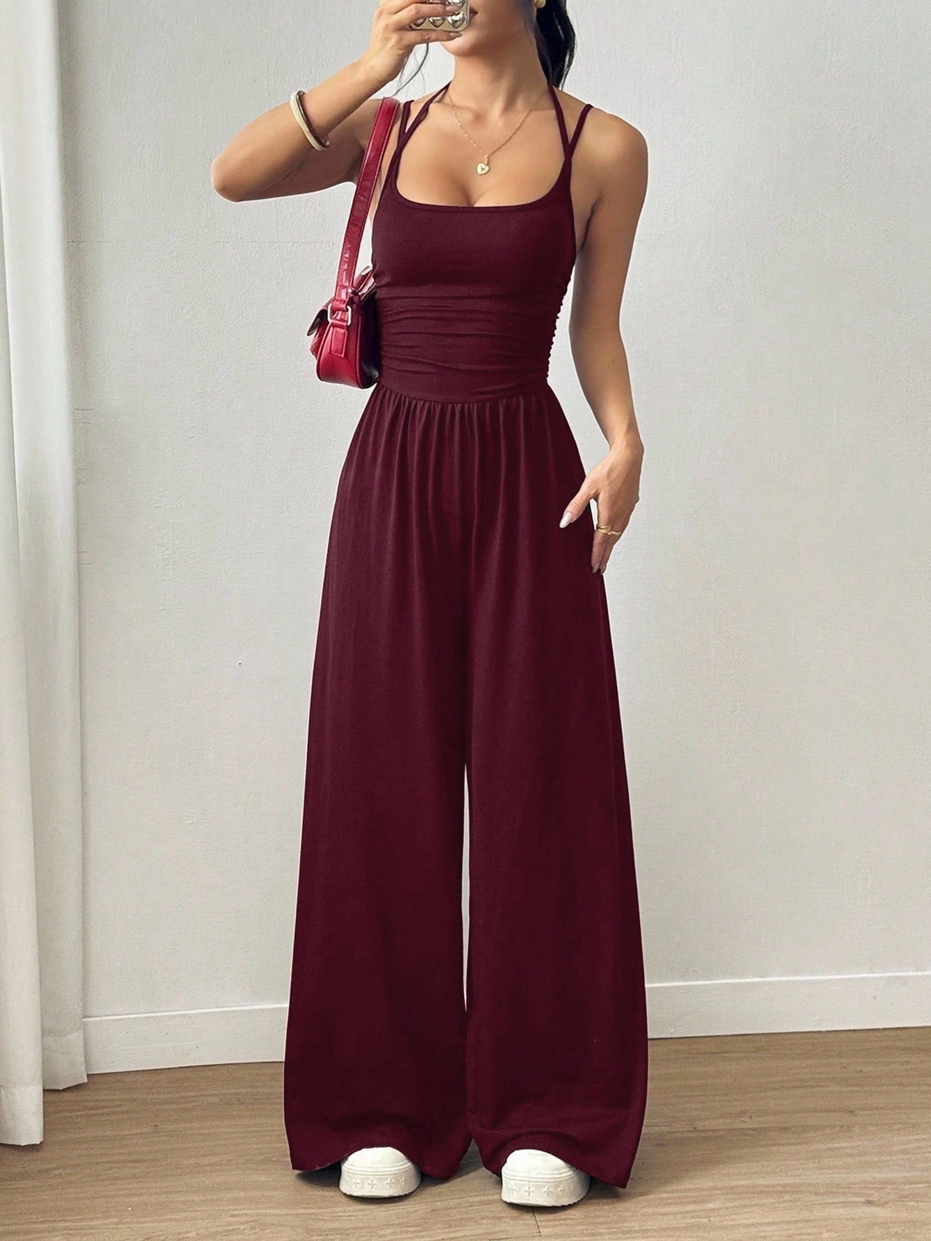 Sort Camisole Jumpsuit med Brede Ben