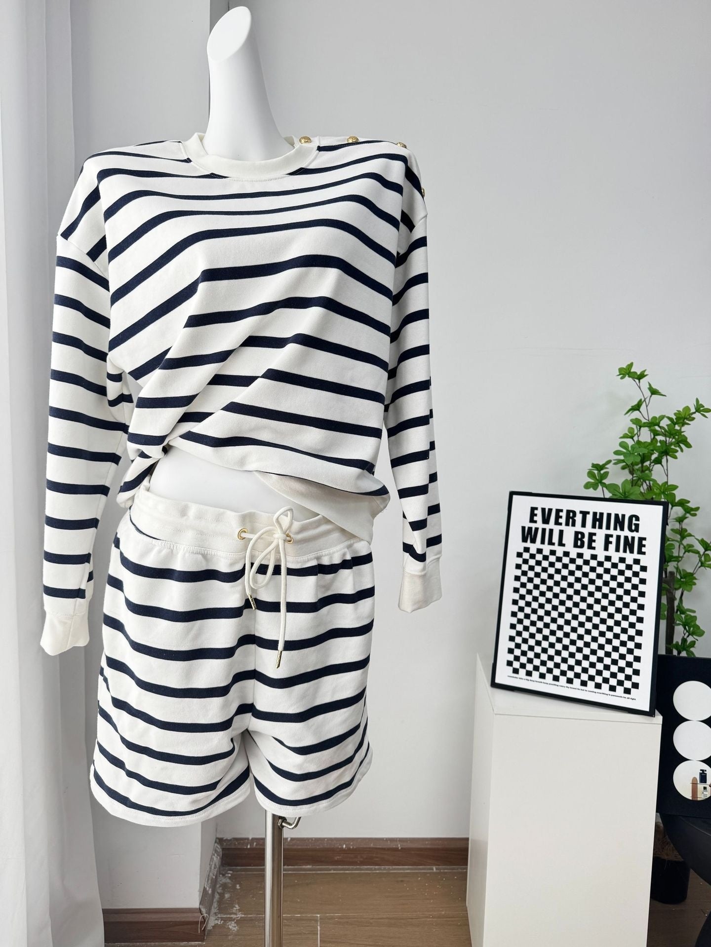 Soft Cotton Striped Suit Casual Long Sleeve Sweatshirt And Shorts