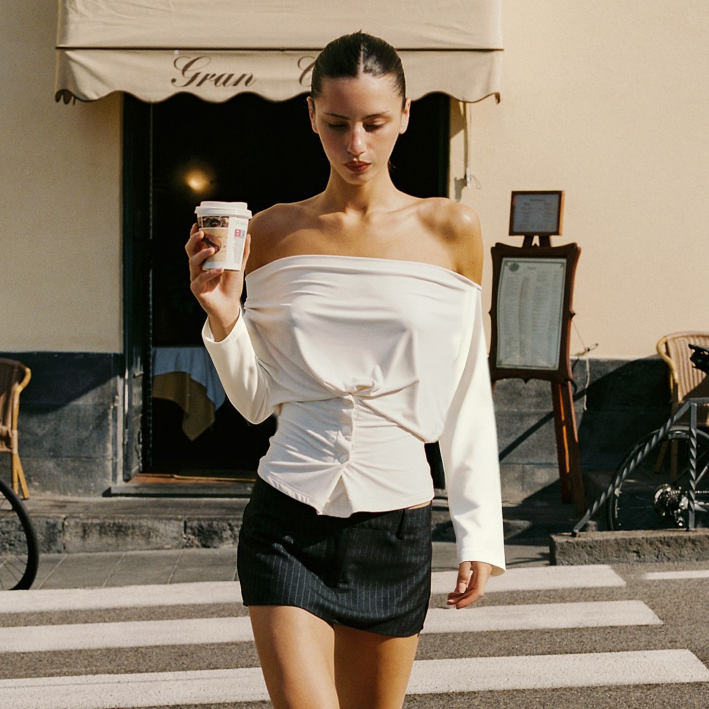 Stylish And Minimalist Long Sleeve Top For Women