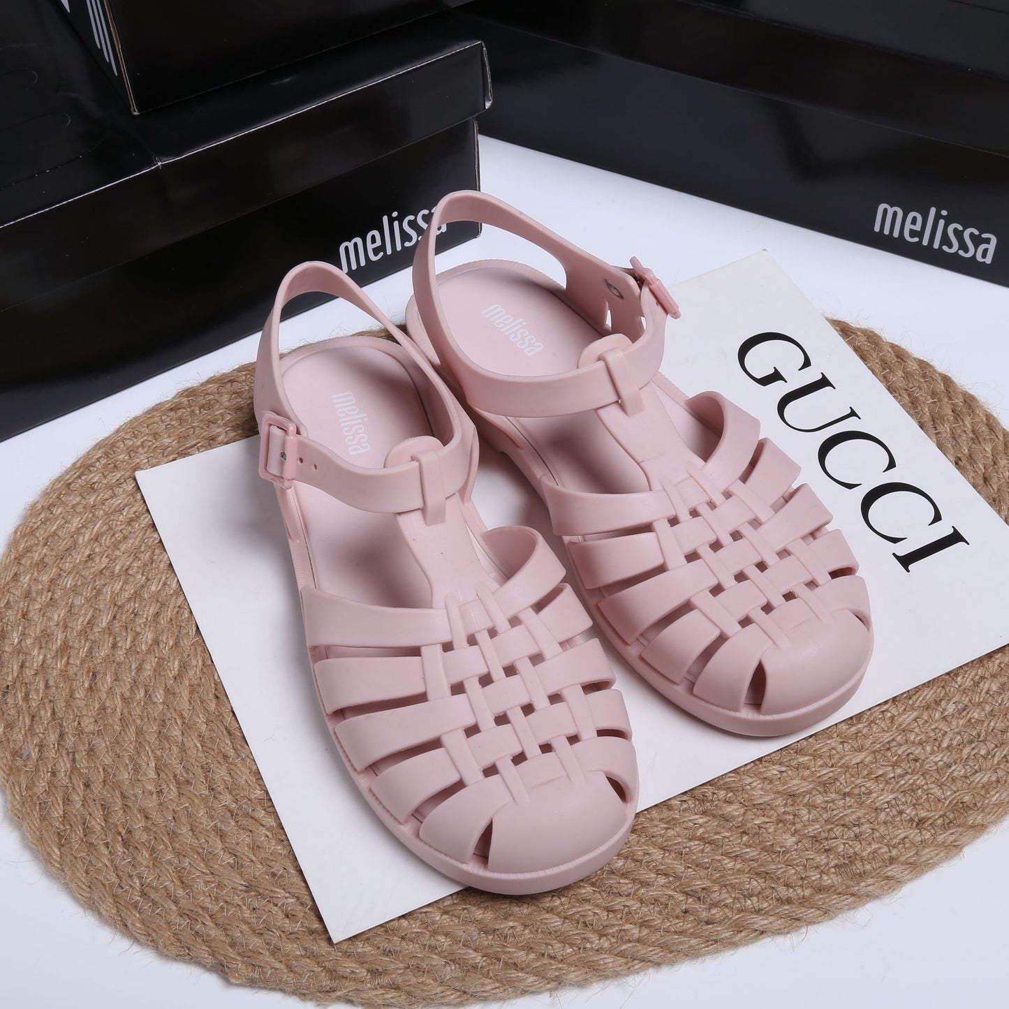Vintage Weave Roman Shoes Matte Matte Black