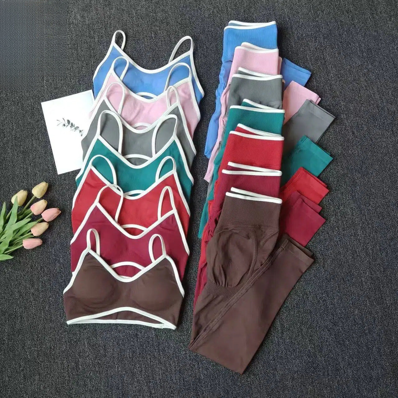 Womens High-Waisted Leggings And Top Two-Piece Workout Set