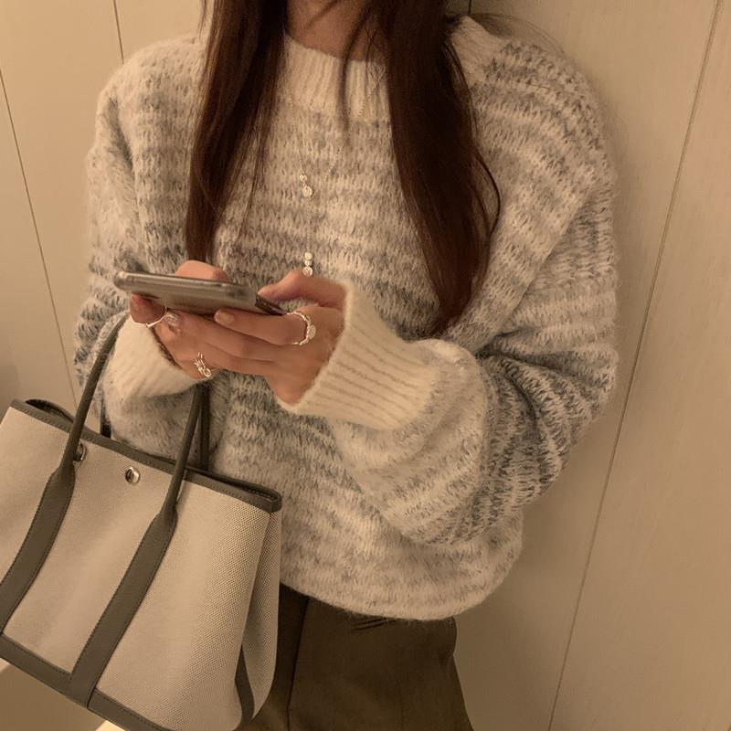 Retro Gradient Color Round Neck Striped Sweater Loose Long Sleeve Knit Top
