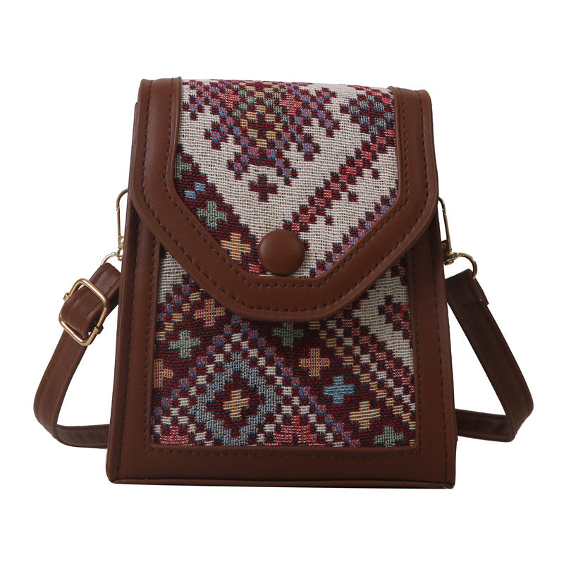 Fashionable Contrast-Colored One-Shoulder Coin Purse