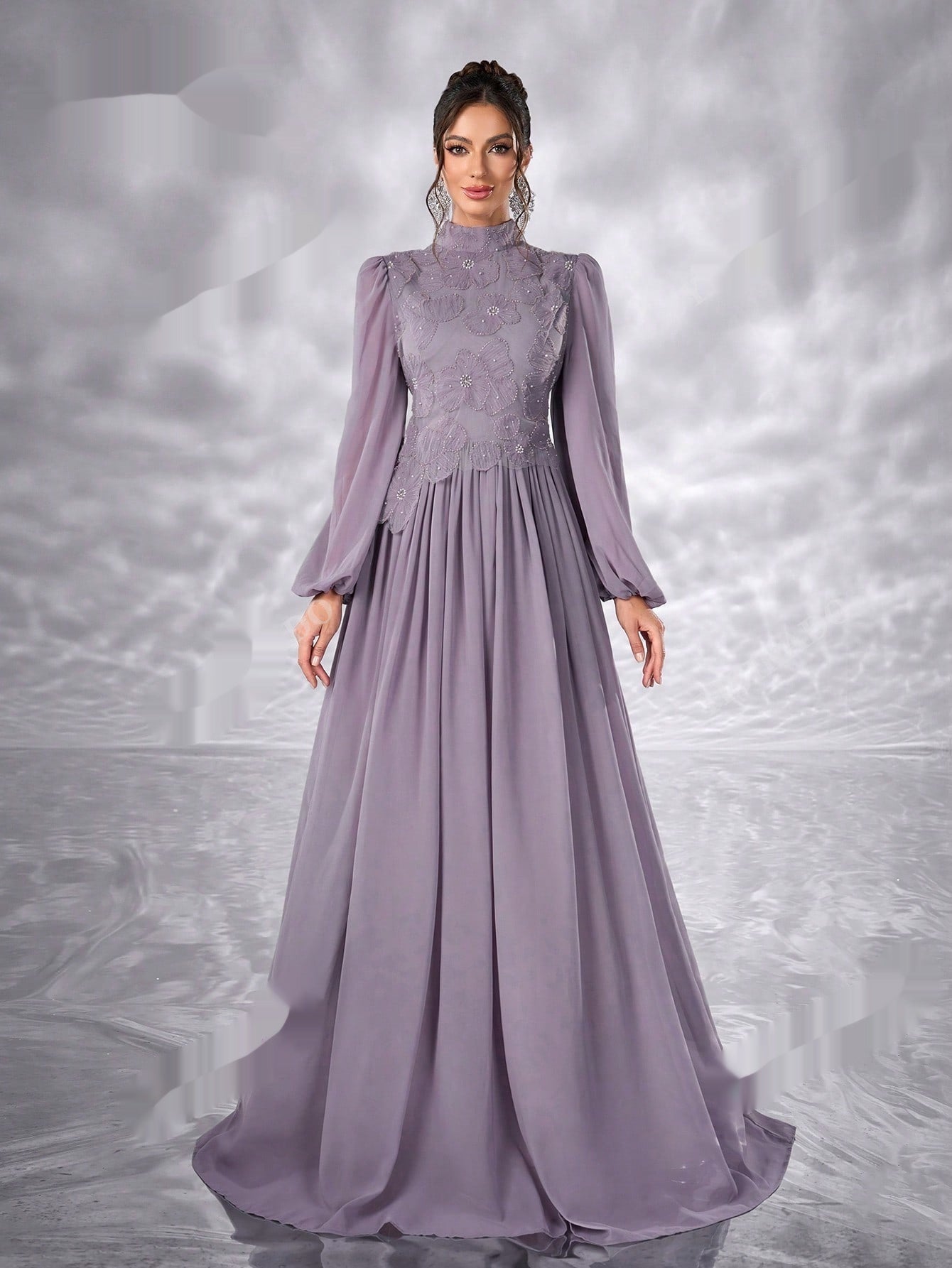 New Elegant Floral Dress With Long Sleeves Made Of Chiffon