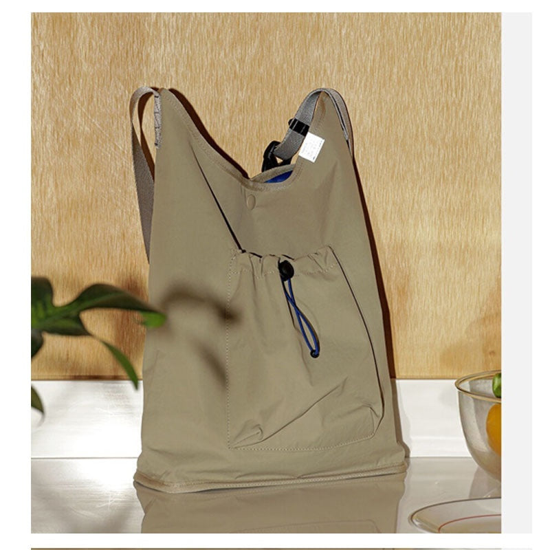Simple And Lightweight Casual Nylon Drawstring Bucket Bag