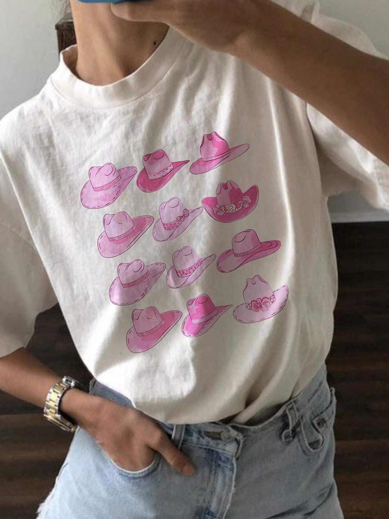 Stylish Versatile Slim-fit Womens T-shirt With A Printed Pattern