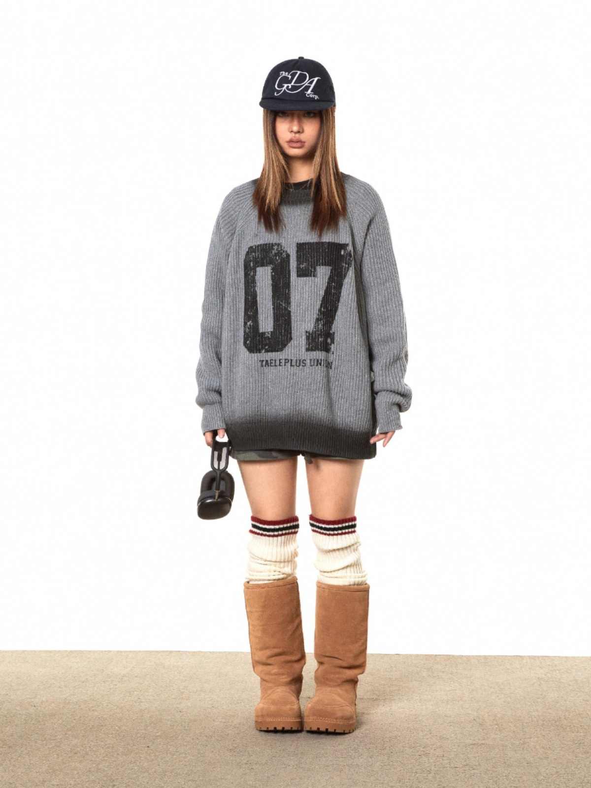 Bedford Cord Letter Printed Thickening Loose Sweater