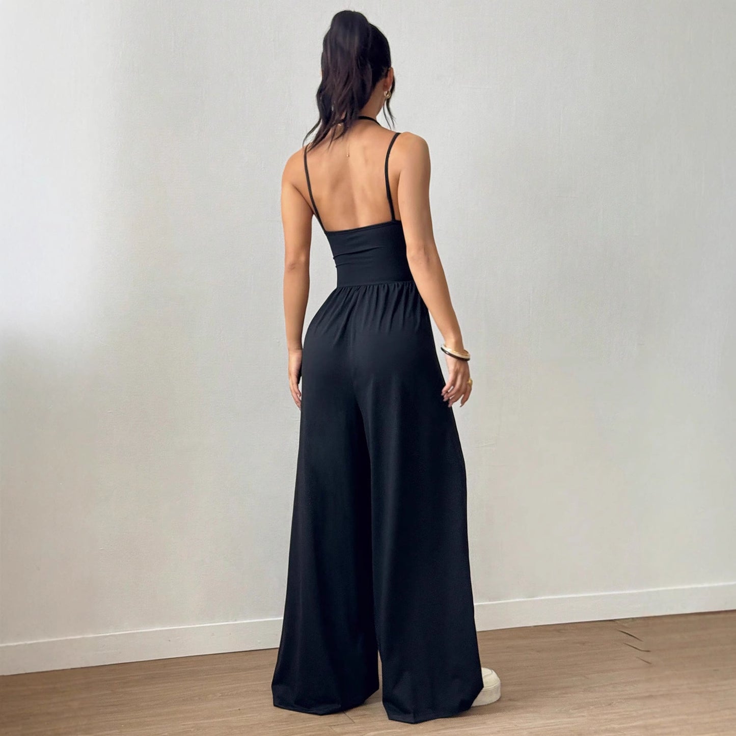 Sort Camisole Jumpsuit med Brede Ben