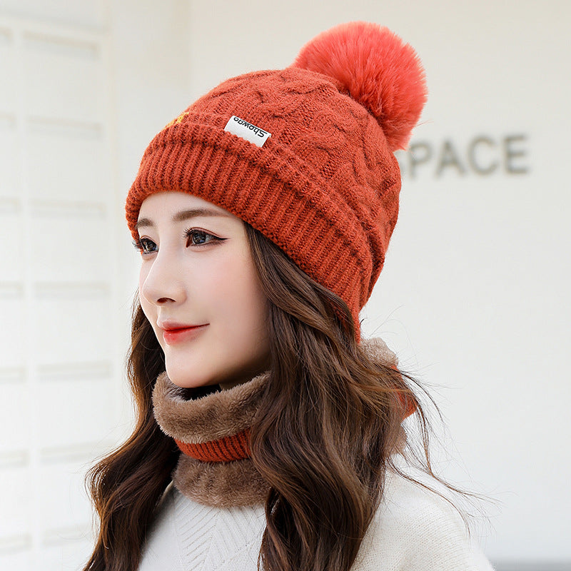 Women's Knitted Beanie With Twist Strands