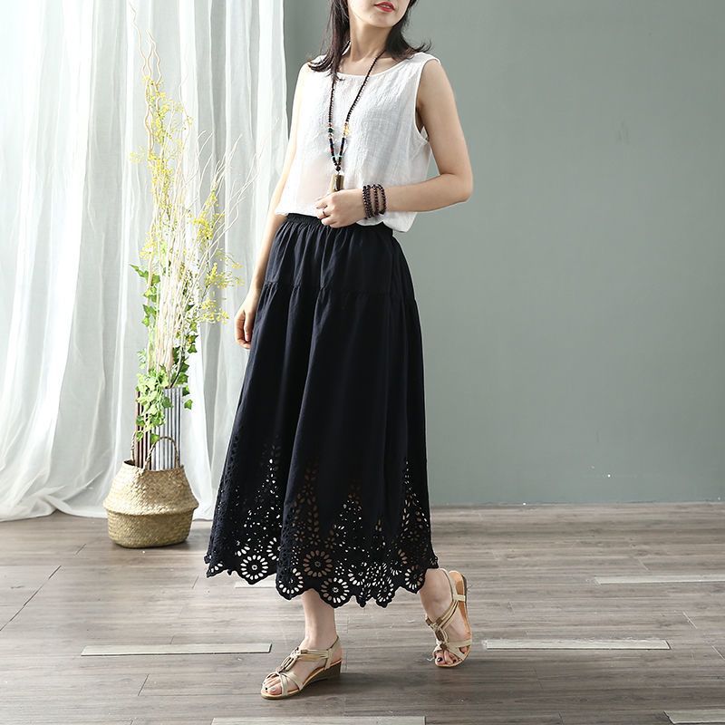 Women's Fashion Retro Art Elastic-waist Hollow Embroidered Skirt