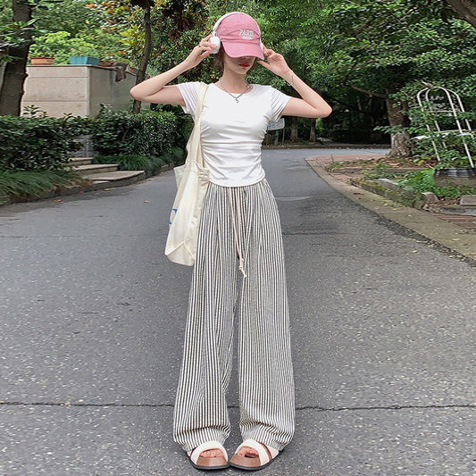 Trendy Black And White VerticalStriped WideLeg Pants For Women