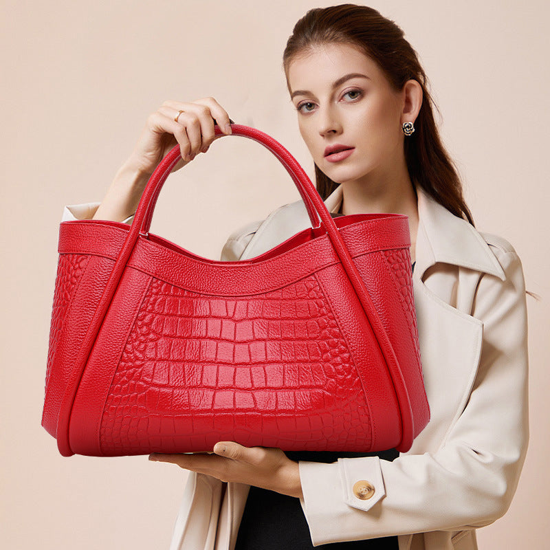 Fashion Genuine Leather Portable Large-capacity Crossbody Bag
