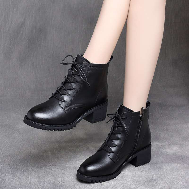 Soft Leather And Velvet British Style Thick Heel Short Boots All-match