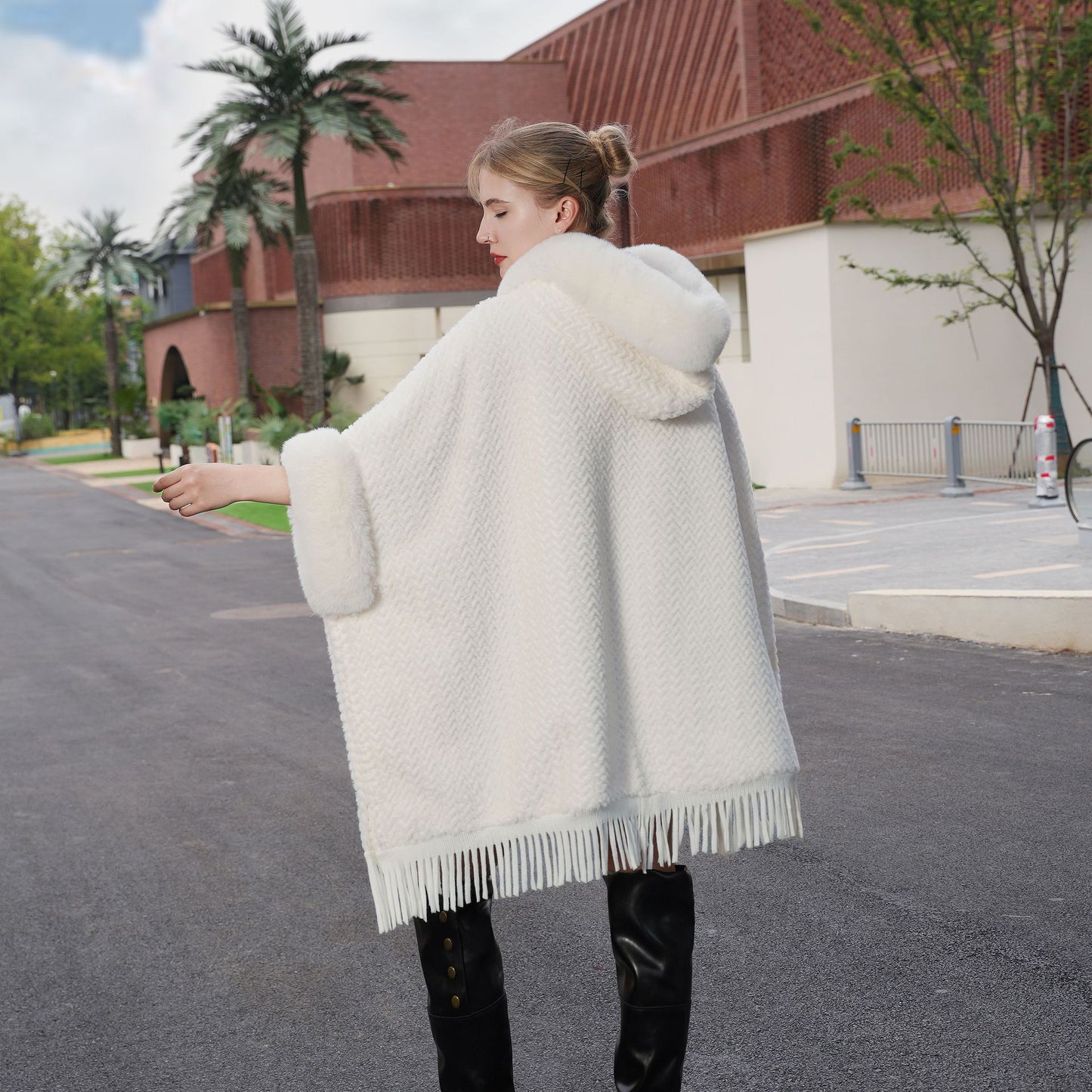 New Tassel Solid Color Cape Knitted Thick Mid-length Shawl
