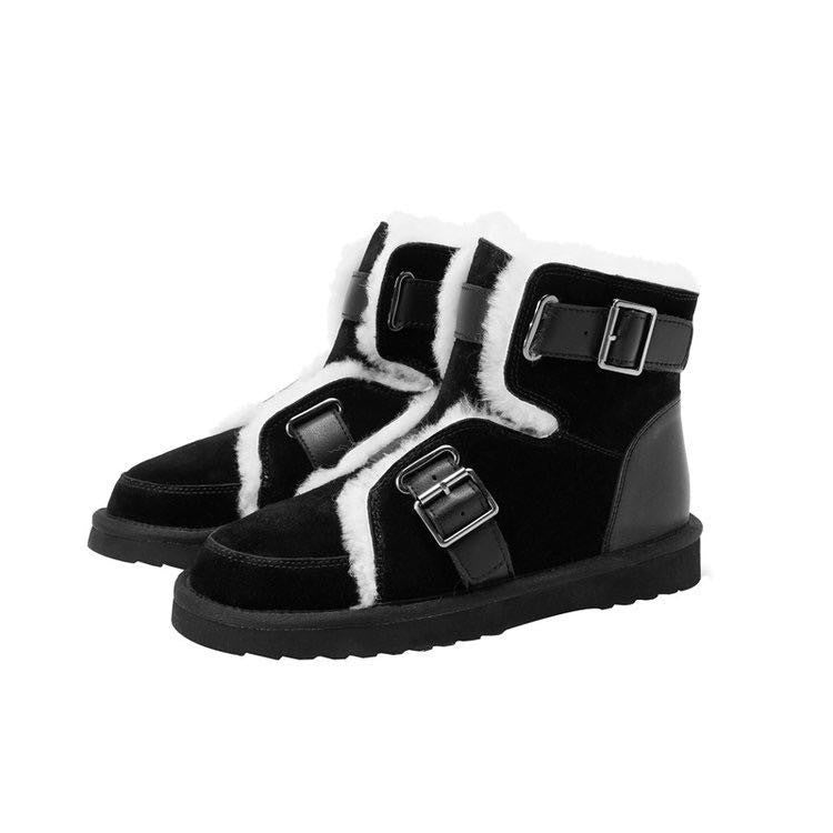 Female Fashion Belt Buckle Short Tube Velvet Martin Boots