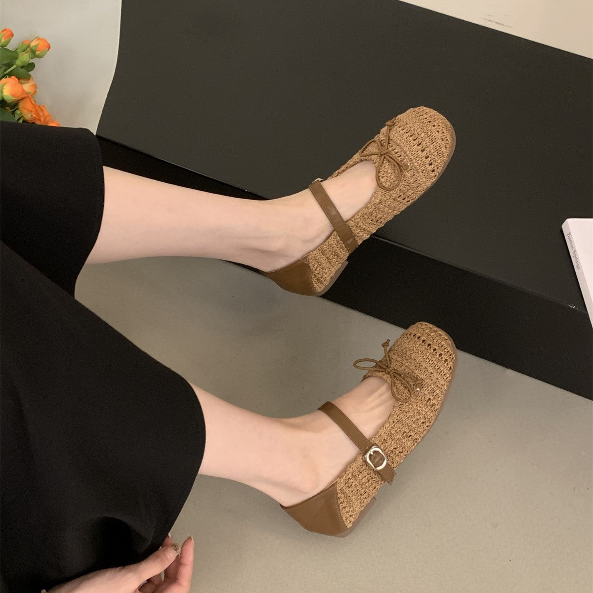 Retro Hollow Breathable Woven Mary Jane Shoes Women