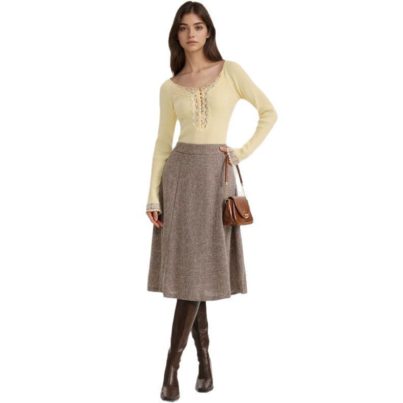 Womens Top With A French Lace-trimmed Collar And Buttons