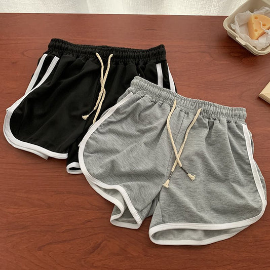 Korte casual shorts til kvinder med elastisk talje i sportsstil