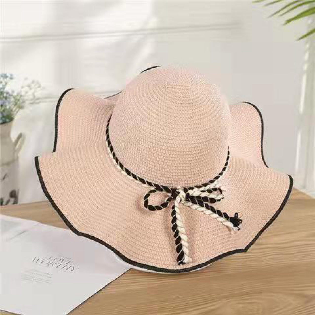 Versatile Lace Bow Holiday Sun Hat