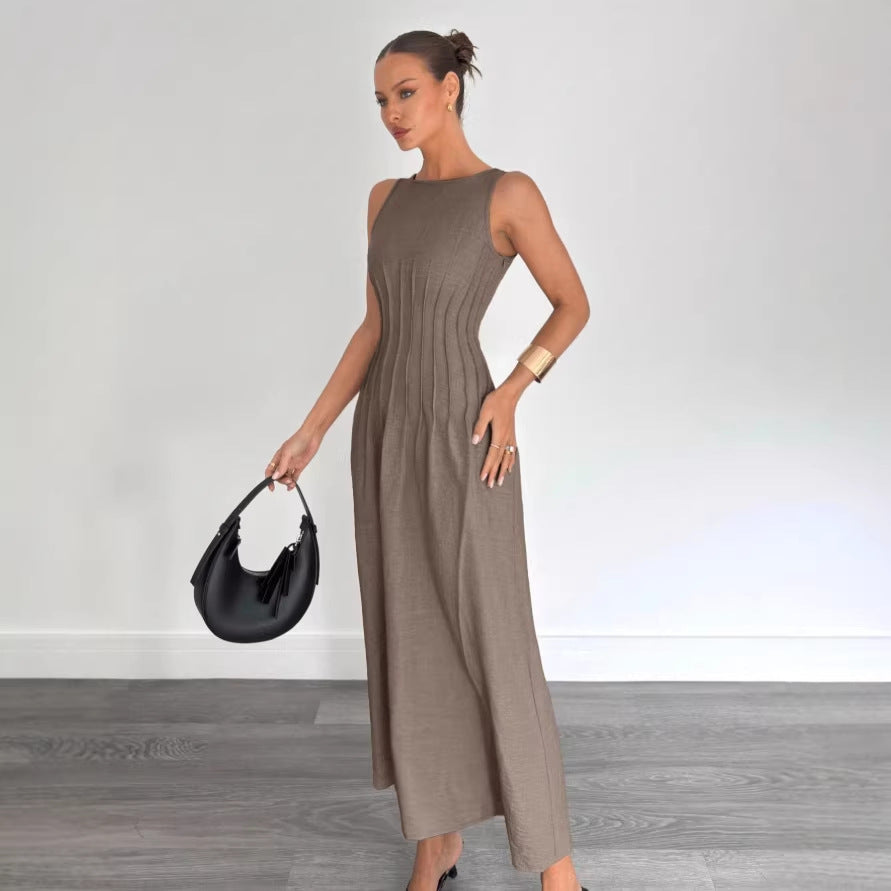 Solid-color Sleeveless Elegant Dress New Style