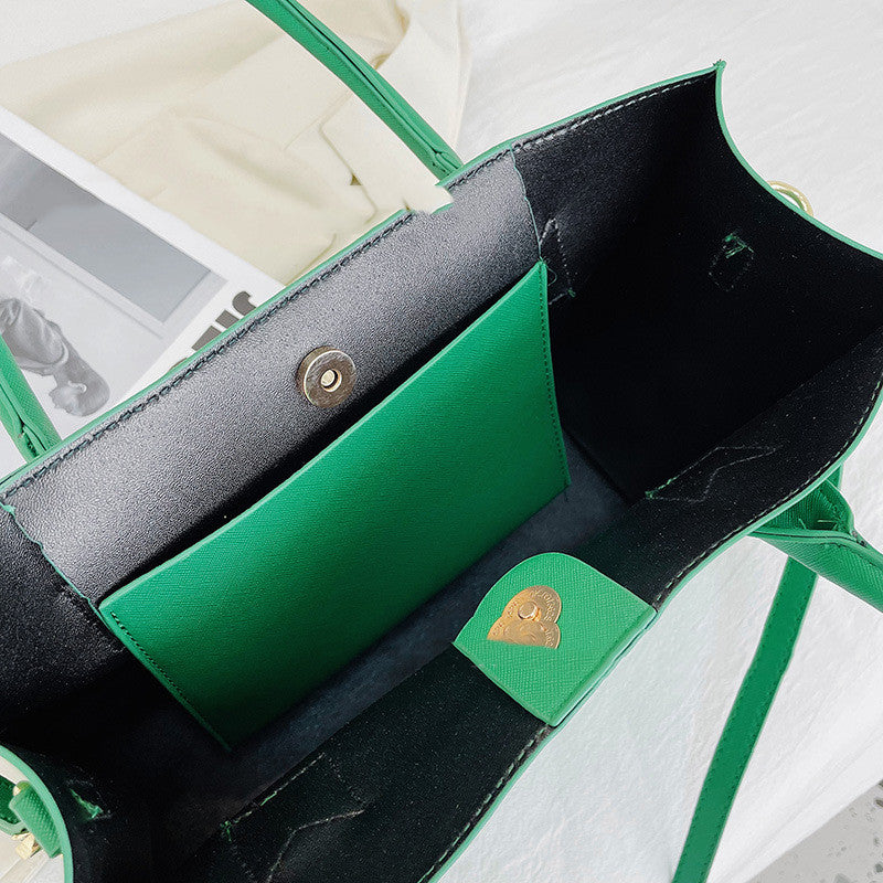 New Large-capacity Simple Printed PU One-shoulder Messenger Bag