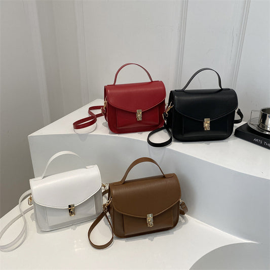 Niche Retro Style Fashionable Shoulder Messenger Bag High Sense