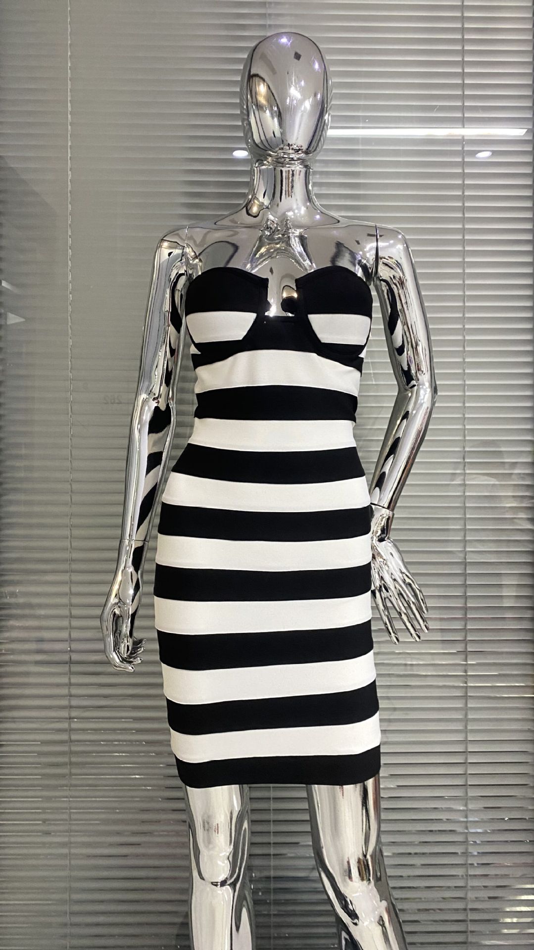Black And White Striped Dress Women's Fashion Hot Bandage Dress Party Banquet Dress