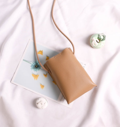 Newomen's Fashion Simple Korean Style Vertical Mobile Phone Bag