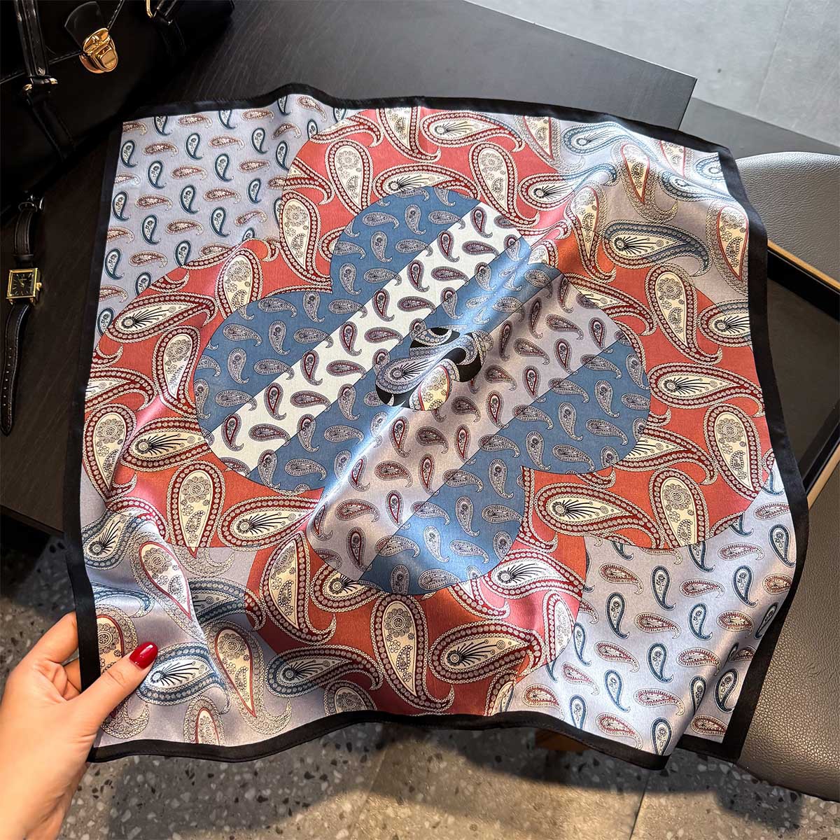 Niche Paisley Silk Silk Fashion Small Square Towel