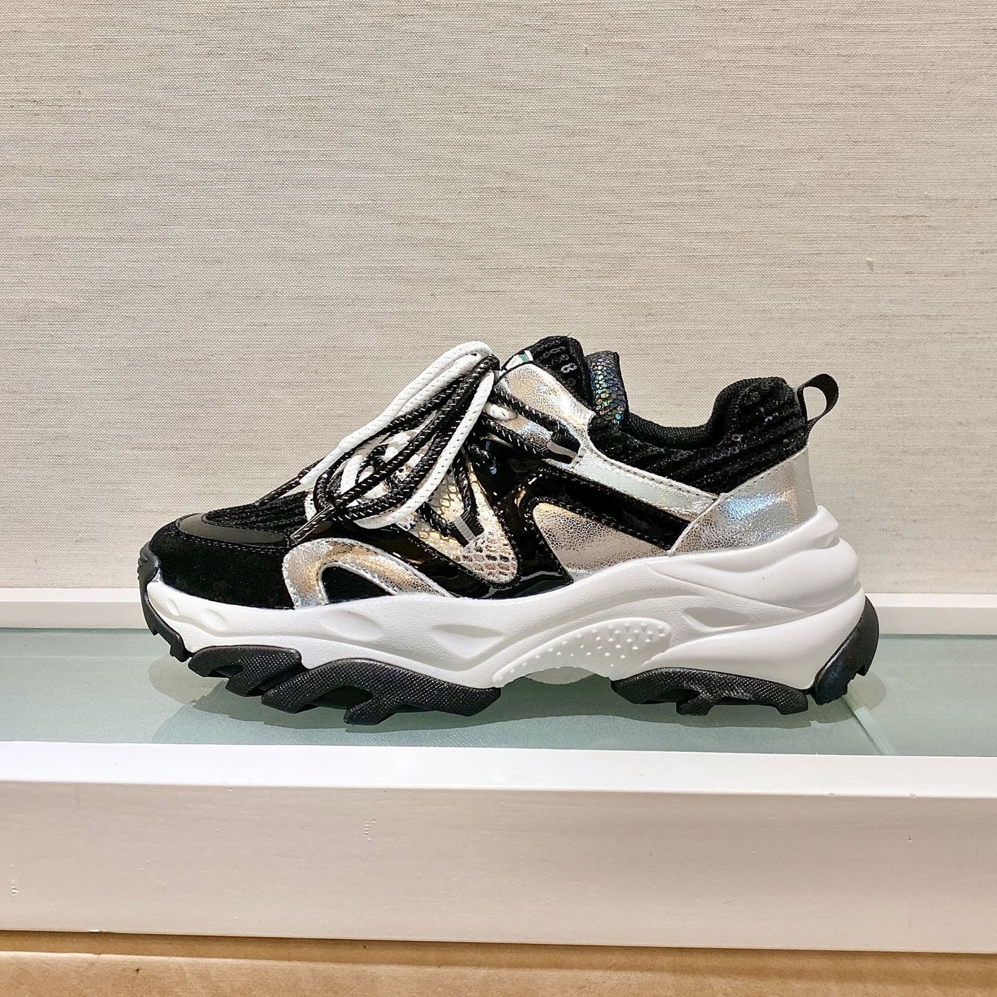 Women's Shoes Polyurethane Suction Film Bottom New Autumn