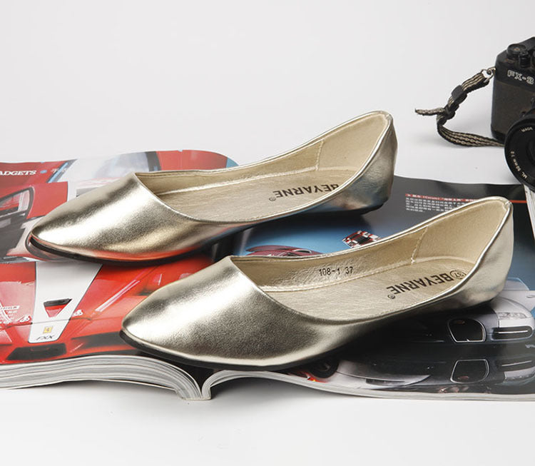 Shiny Soft Leather And Soft Sole Women's Flat Shoes