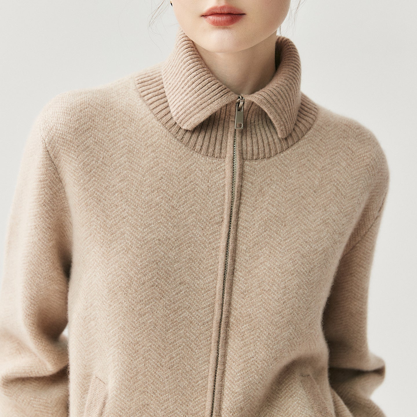 Elegant Zippered Cashmere Cardigan Knit Set