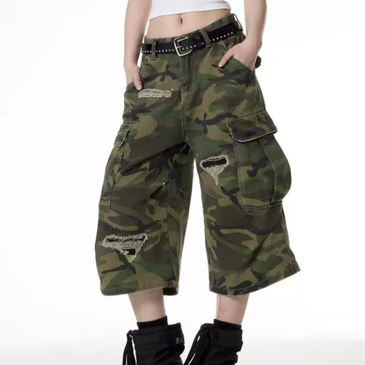 Retro Patch Ripped Camouflage Cropped Pants For Women Summer New