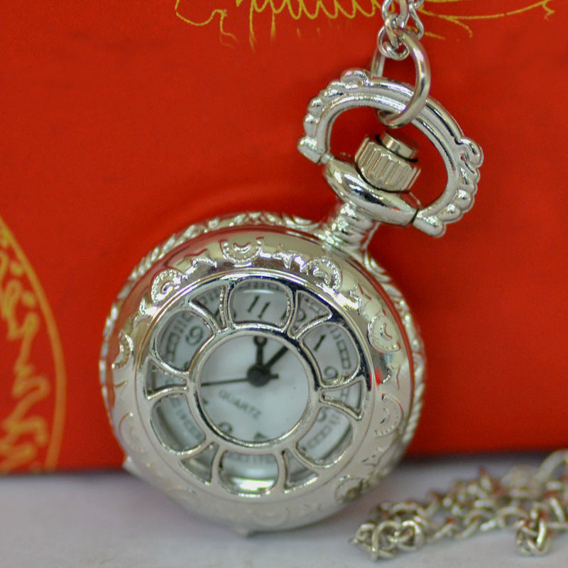 Small Quartz Pocket Watch Necklace Hollow-out Petals