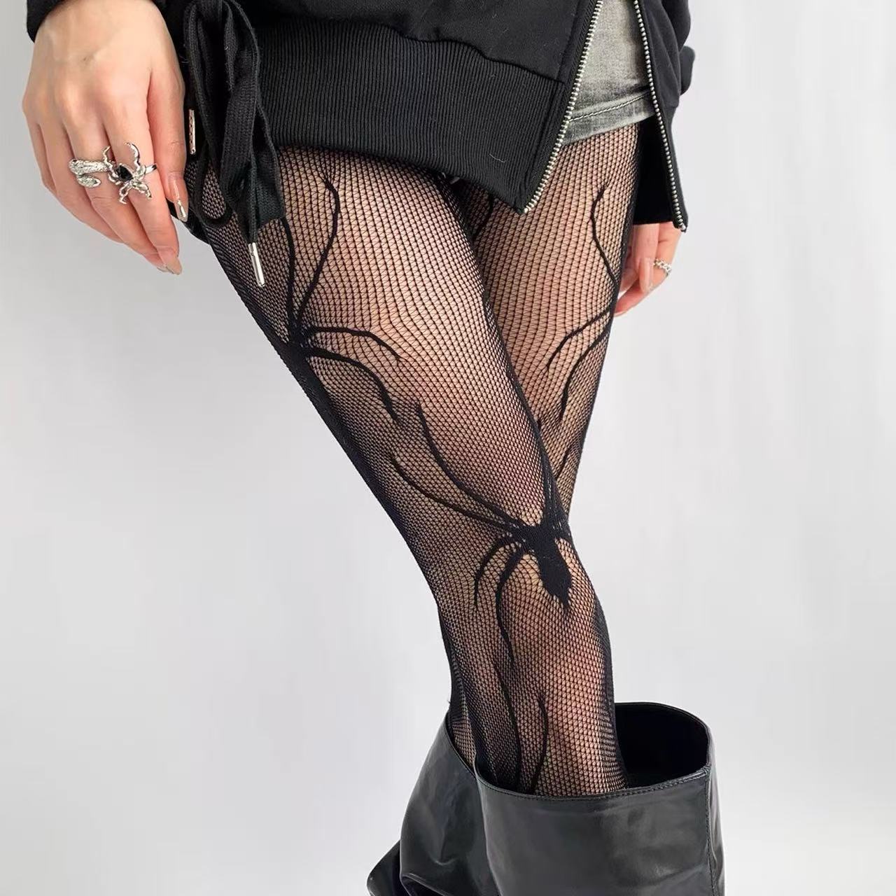 Base Lace Fishnet Gray Spider Pantyhose