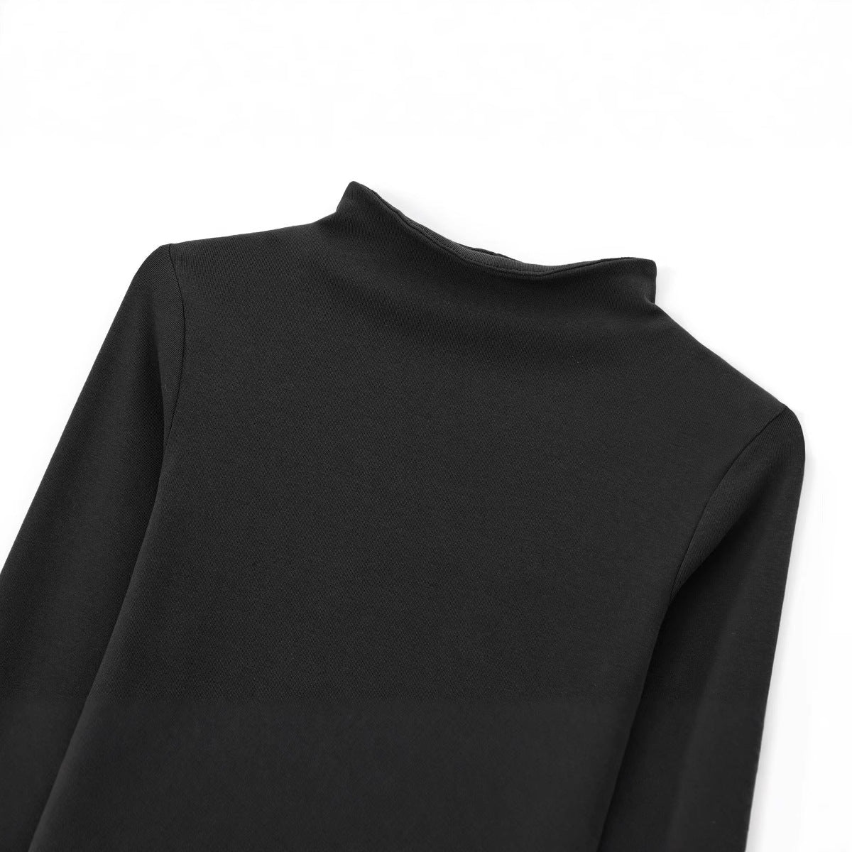 Nye efterårsdametøj mode alsidig simpel rullekrave T-shirt