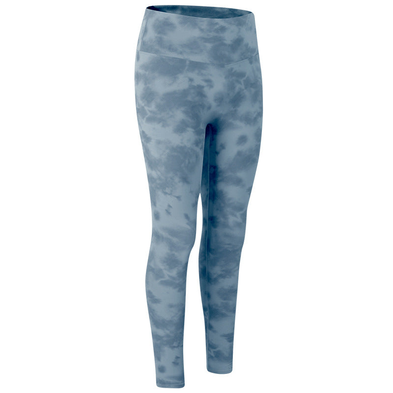 Tight Fit Trousers Without Embarrassment Line