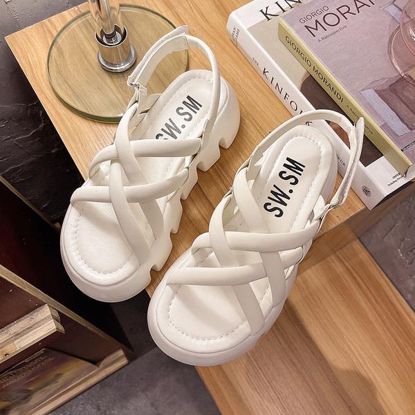 Kvinders Nye Sport Casual Og Alsidige Muffin Sandaler Med Tyk Bund